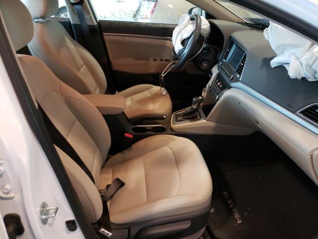 Photo 4 VIN: 5NPD84LF1HH052205 - HYUNDAI ELANTRA 