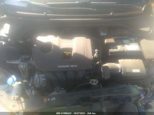 Photo 9 VIN: 5NPD84LF1HH056058 - HYUNDAI ELANTRA 