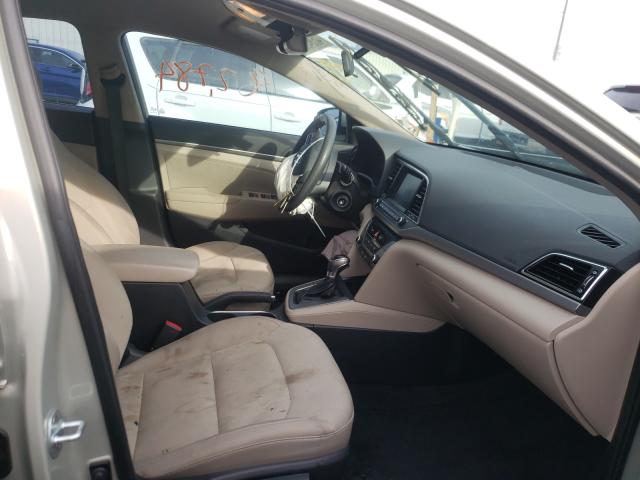 Photo 4 VIN: 5NPD84LF1HH060014 - HYUNDAI ELANTRA 