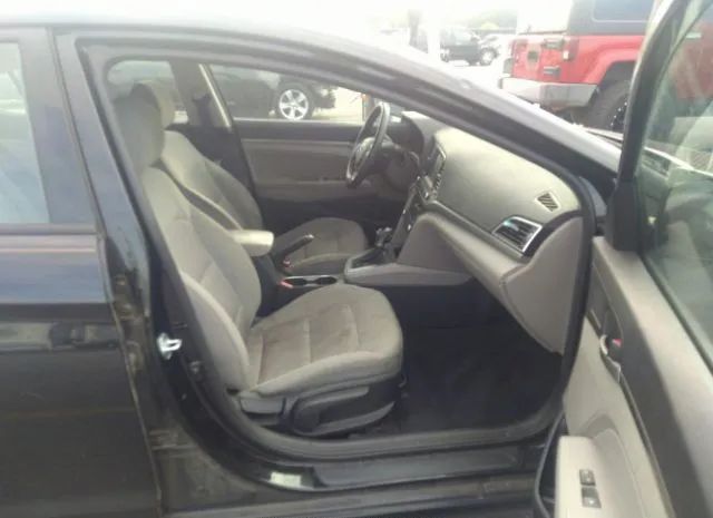 Photo 4 VIN: 5NPD84LF1HH064323 - HYUNDAI ELANTRA 