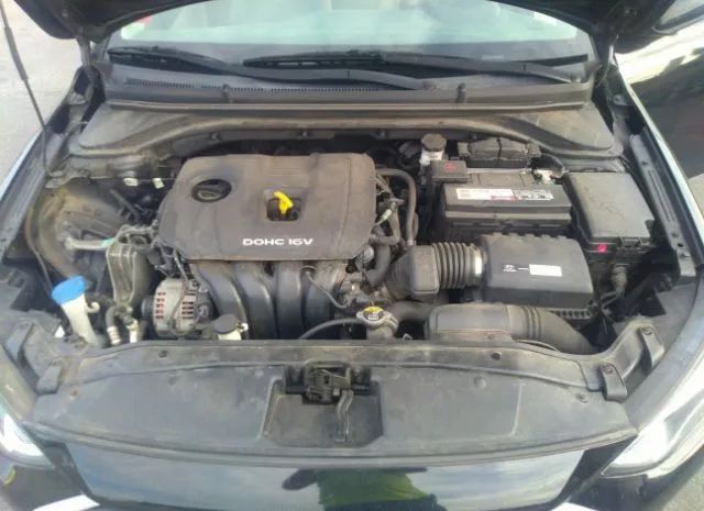 Photo 9 VIN: 5NPD84LF1HH064323 - HYUNDAI ELANTRA 