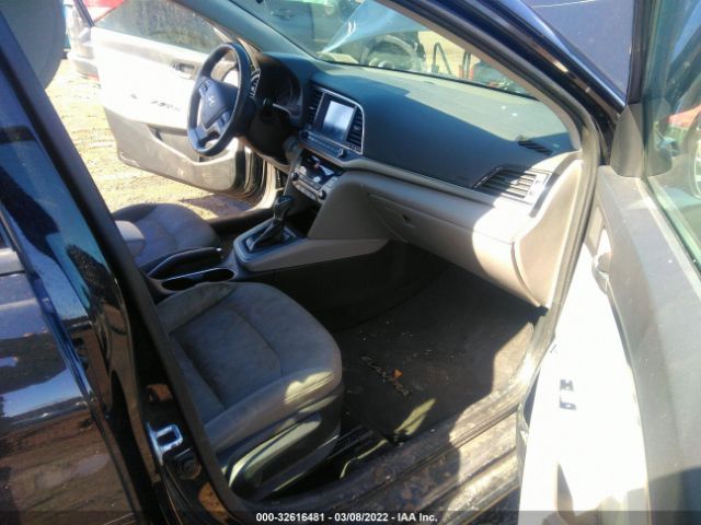 Photo 4 VIN: 5NPD84LF1HH064371 - HYUNDAI ELANTRA 