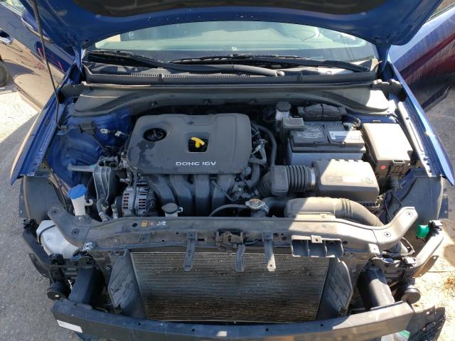 Photo 6 VIN: 5NPD84LF1HH065679 - HYUNDAI ELANTRA 