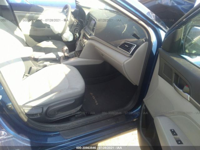 Photo 4 VIN: 5NPD84LF1HH067366 - HYUNDAI ELANTRA 