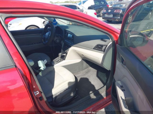 Photo 4 VIN: 5NPD84LF1HH074589 - HYUNDAI ELANTRA 