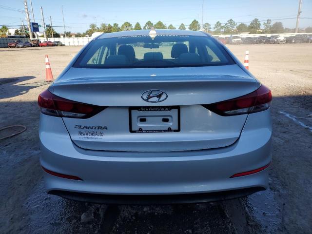 Photo 5 VIN: 5NPD84LF1HH074818 - HYUNDAI ELANTRA SE 