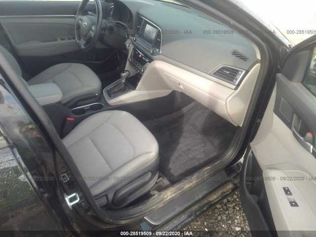 Photo 4 VIN: 5NPD84LF1HH075290 - HYUNDAI ELANTRA 