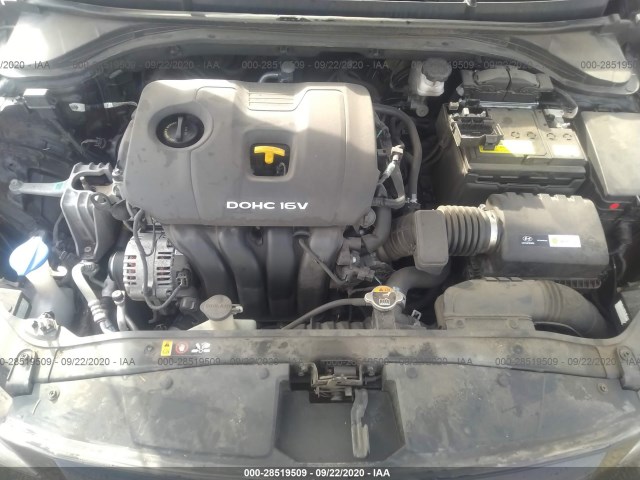 Photo 9 VIN: 5NPD84LF1HH075290 - HYUNDAI ELANTRA 