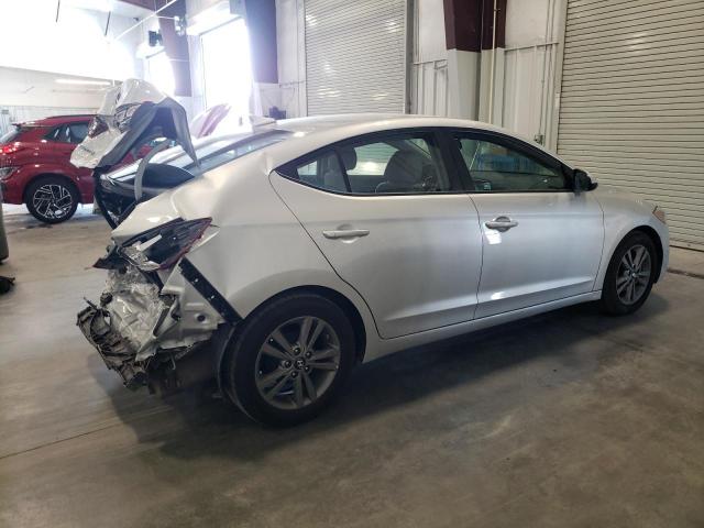 Photo 2 VIN: 5NPD84LF1HH077654 - HYUNDAI ELANTRA SE 