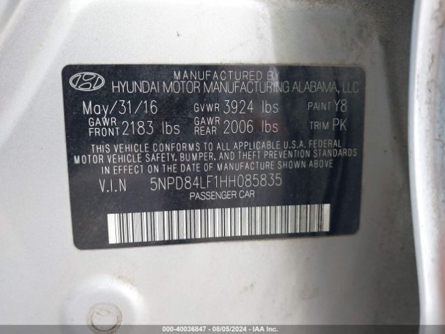 Photo 8 VIN: 5NPD84LF1HH085835 - HYUNDAI ELANTRA 