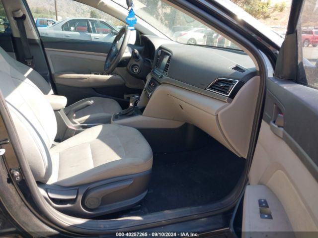 Photo 4 VIN: 5NPD84LF1HH089612 - HYUNDAI ELANTRA 