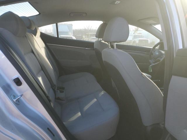 Photo 9 VIN: 5NPD84LF1HH092090 - HYUNDAI ELANTRA SE 