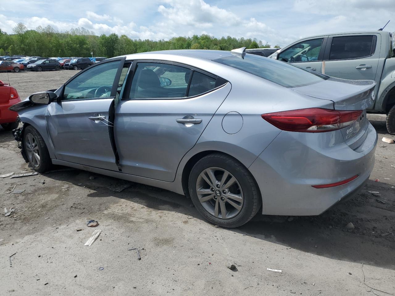 Photo 1 VIN: 5NPD84LF1HH093076 - HYUNDAI ELANTRA 