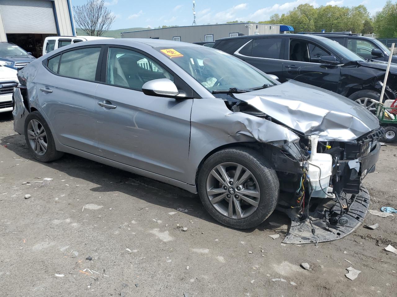 Photo 3 VIN: 5NPD84LF1HH093076 - HYUNDAI ELANTRA 