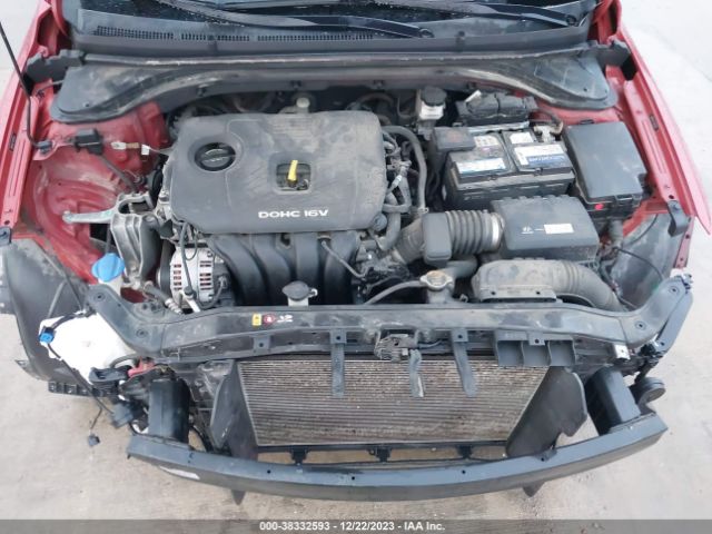 Photo 9 VIN: 5NPD84LF1HH097001 - HYUNDAI ELANTRA 