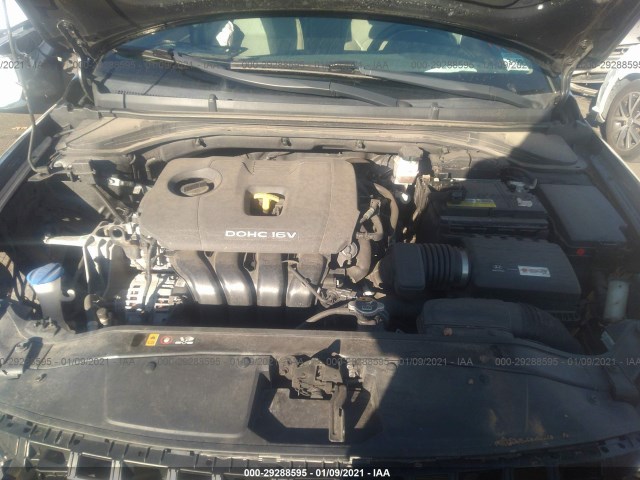 Photo 9 VIN: 5NPD84LF1HH101385 - HYUNDAI ELANTRA 