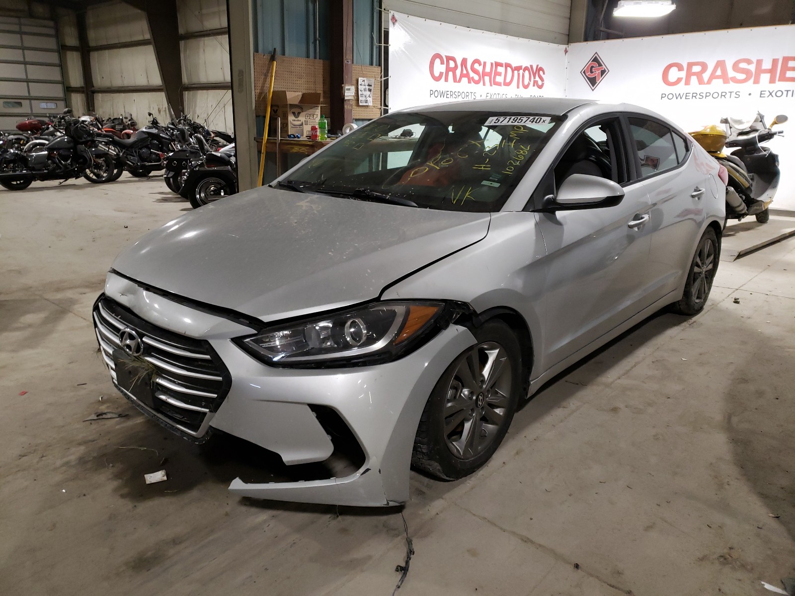 Photo 1 VIN: 5NPD84LF1HH102682 - HYUNDAI ELANTRA SE 