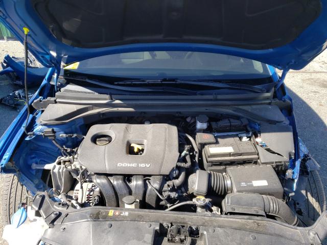 Photo 6 VIN: 5NPD84LF1HH106666 - HYUNDAI ELANTRA 