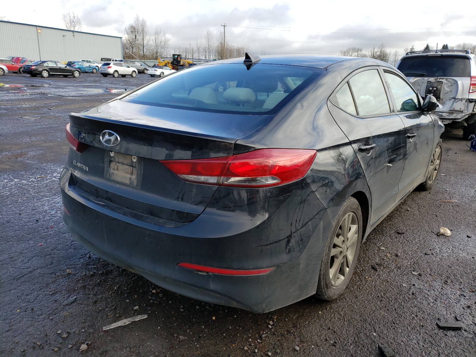 Photo 3 VIN: 5NPD84LF1HH108594 - HYUNDAI ELANTRA SE 