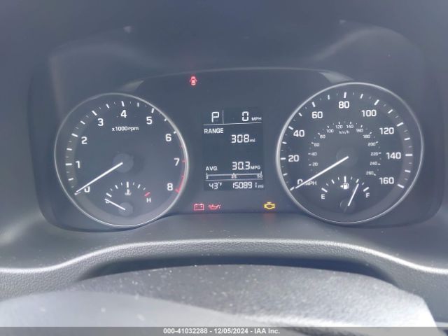 Photo 6 VIN: 5NPD84LF1HH110314 - HYUNDAI ELANTRA 