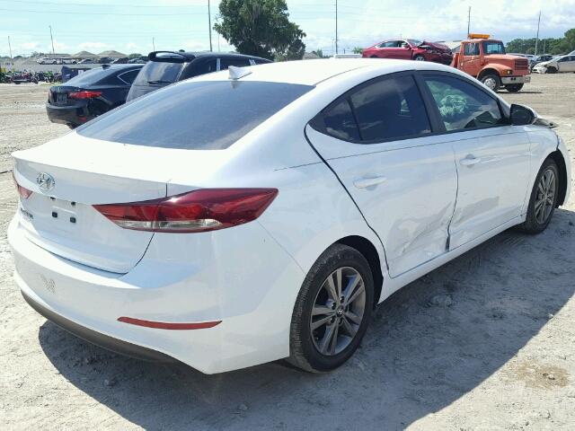 Photo 3 VIN: 5NPD84LF1HH131292 - HYUNDAI ELANTRA 