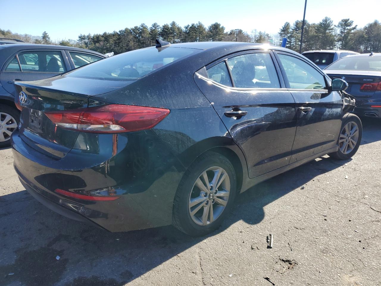 Photo 2 VIN: 5NPD84LF1HH131311 - HYUNDAI ELANTRA 