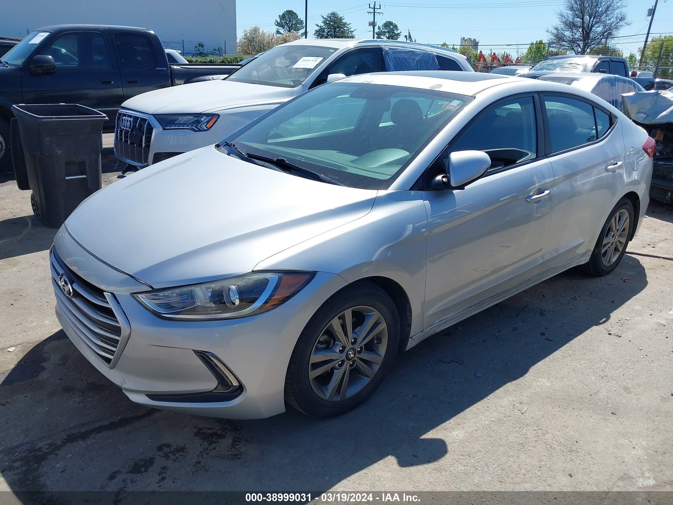 Photo 1 VIN: 5NPD84LF1HH134290 - HYUNDAI ELANTRA 