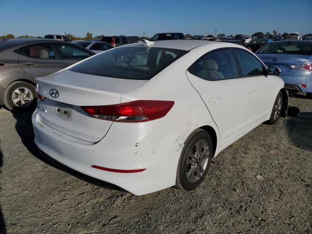 Photo 3 VIN: 5NPD84LF1HH154328 - HYUNDAI ELANTRA SE 