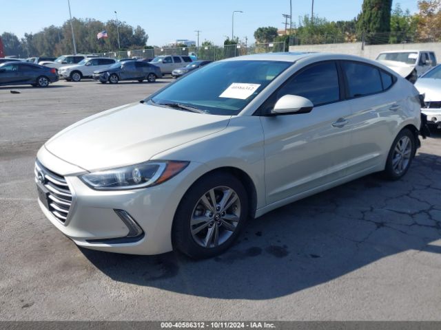 Photo 1 VIN: 5NPD84LF1HH170660 - HYUNDAI ELANTRA 