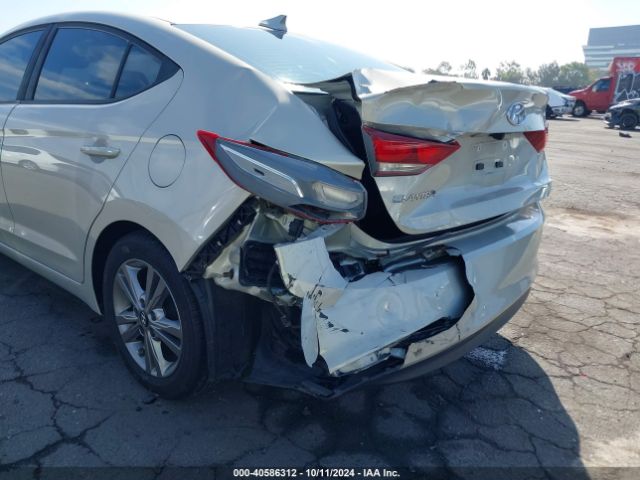 Photo 5 VIN: 5NPD84LF1HH170660 - HYUNDAI ELANTRA 