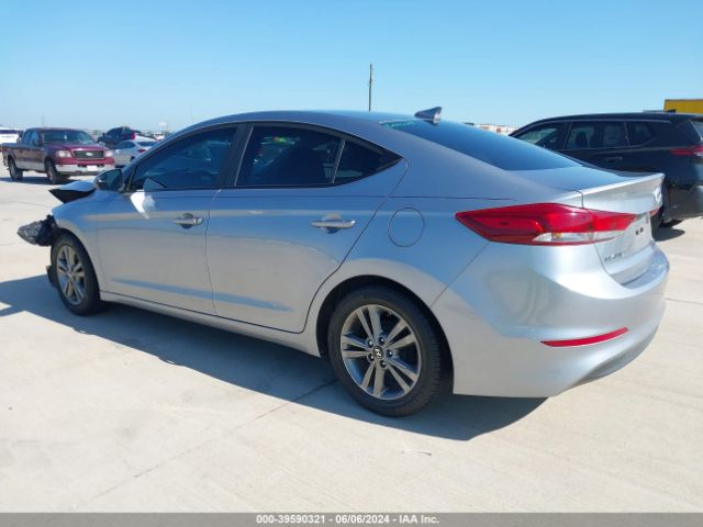 Photo 2 VIN: 5NPD84LF1HH181559 - HYUNDAI ELANTRA 