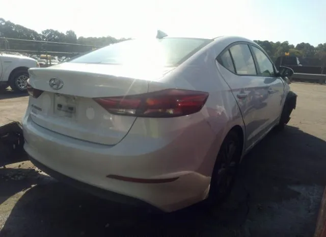 Photo 3 VIN: 5NPD84LF1HH182792 - HYUNDAI ELANTRA 