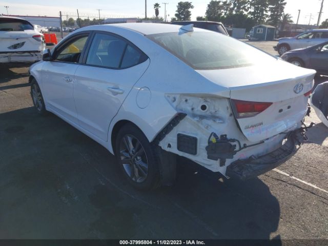 Photo 2 VIN: 5NPD84LF1HH186955 - HYUNDAI ELANTRA 