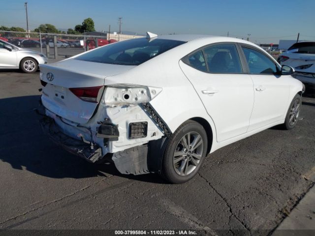 Photo 3 VIN: 5NPD84LF1HH186955 - HYUNDAI ELANTRA 