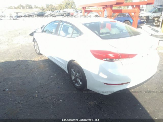 Photo 2 VIN: 5NPD84LF1HH190603 - HYUNDAI ELANTRA 