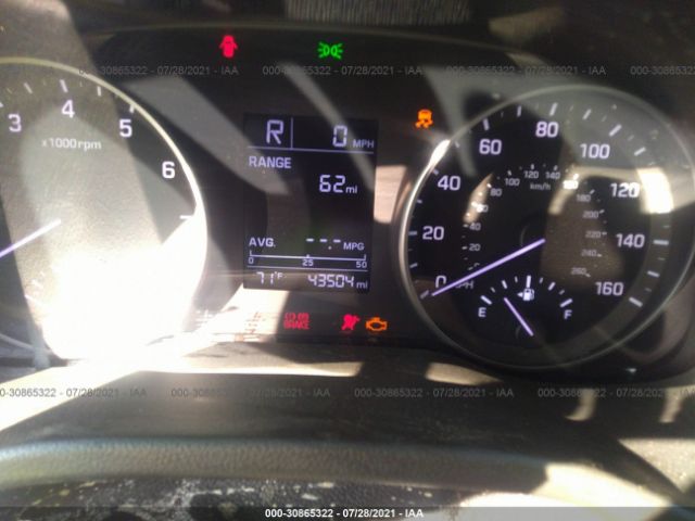 Photo 6 VIN: 5NPD84LF1HH190603 - HYUNDAI ELANTRA 