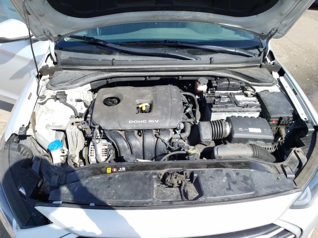 Photo 6 VIN: 5NPD84LF1HH191816 - HYUNDAI ELANTRA SE 