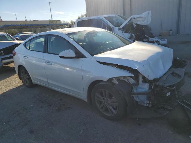 Photo 3 VIN: 5NPD84LF1HH204998 - HYUNDAI ELANTRA 