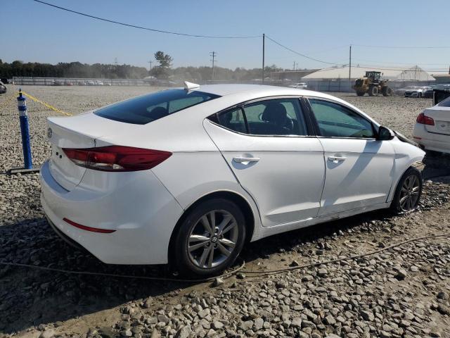 Photo 2 VIN: 5NPD84LF1HH205875 - HYUNDAI ELANTRA SE 