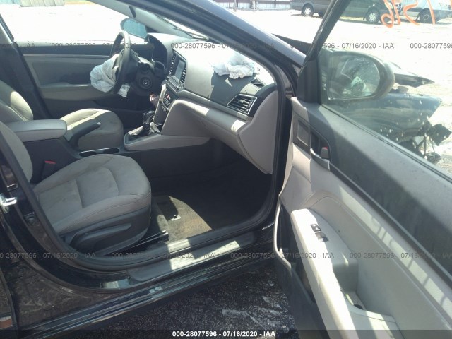 Photo 4 VIN: 5NPD84LF1JH213948 - HYUNDAI ELANTRA 