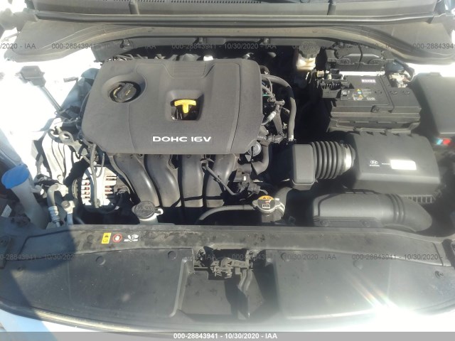 Photo 9 VIN: 5NPD84LF1JH216042 - HYUNDAI ELANTRA 