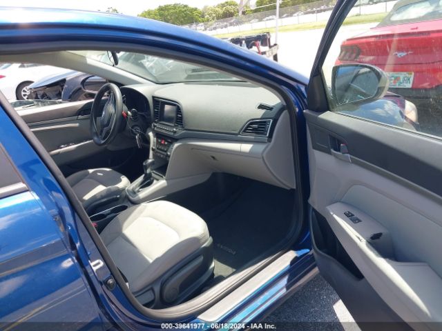 Photo 4 VIN: 5NPD84LF1JH223833 - HYUNDAI ELANTRA 