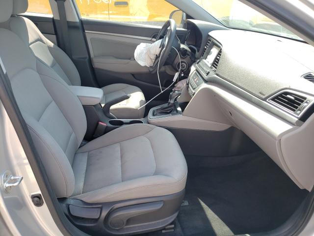 Photo 4 VIN: 5NPD84LF1JH224805 - HYUNDAI ELANTRA SE 