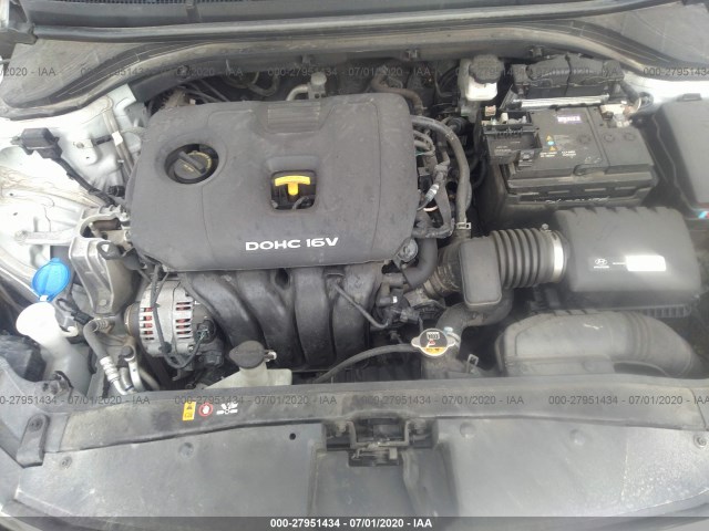 Photo 9 VIN: 5NPD84LF1JH231057 - HYUNDAI ELANTRA 