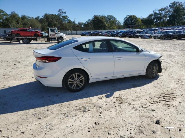 Photo 2 VIN: 5NPD84LF1JH231172 - HYUNDAI ELANTRA 