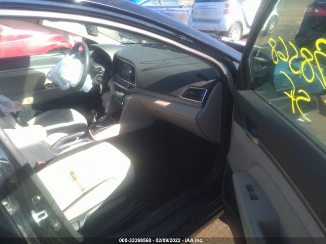 Photo 4 VIN: 5NPD84LF1JH231446 - HYUNDAI ELANTRA 