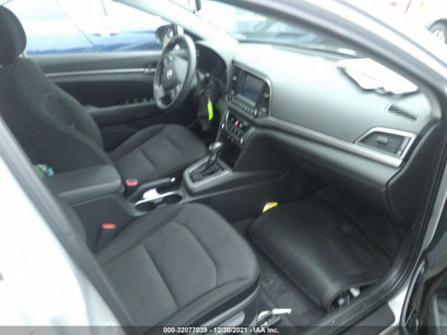 Photo 4 VIN: 5NPD84LF1JH236713 - HYUNDAI ELANTRA 