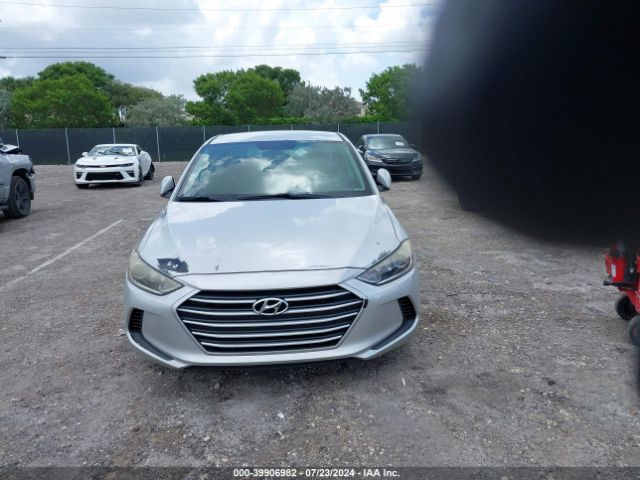 Photo 5 VIN: 5NPD84LF1JH238980 - HYUNDAI ELANTRA 