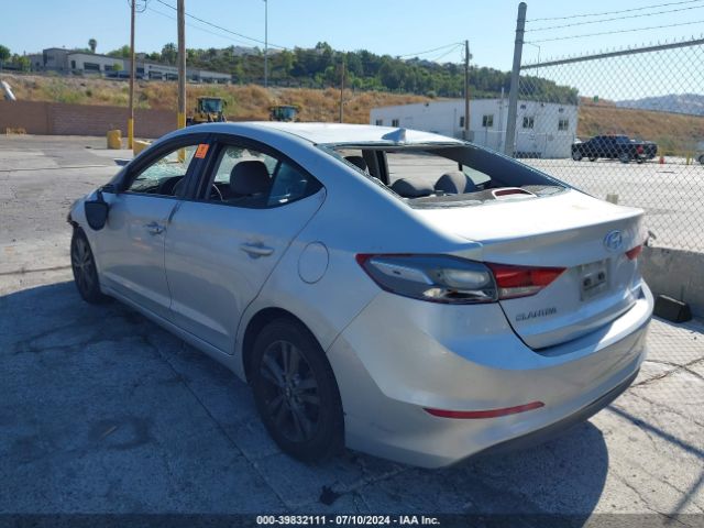 Photo 2 VIN: 5NPD84LF1JH240650 - HYUNDAI ELANTRA 