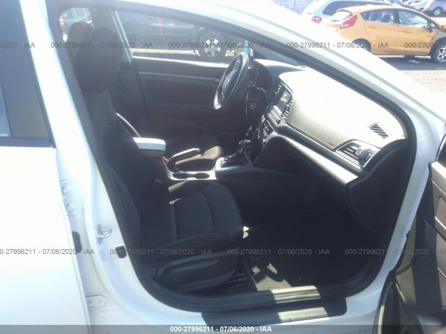 Photo 4 VIN: 5NPD84LF1JH241801 - HYUNDAI ELANTRA 